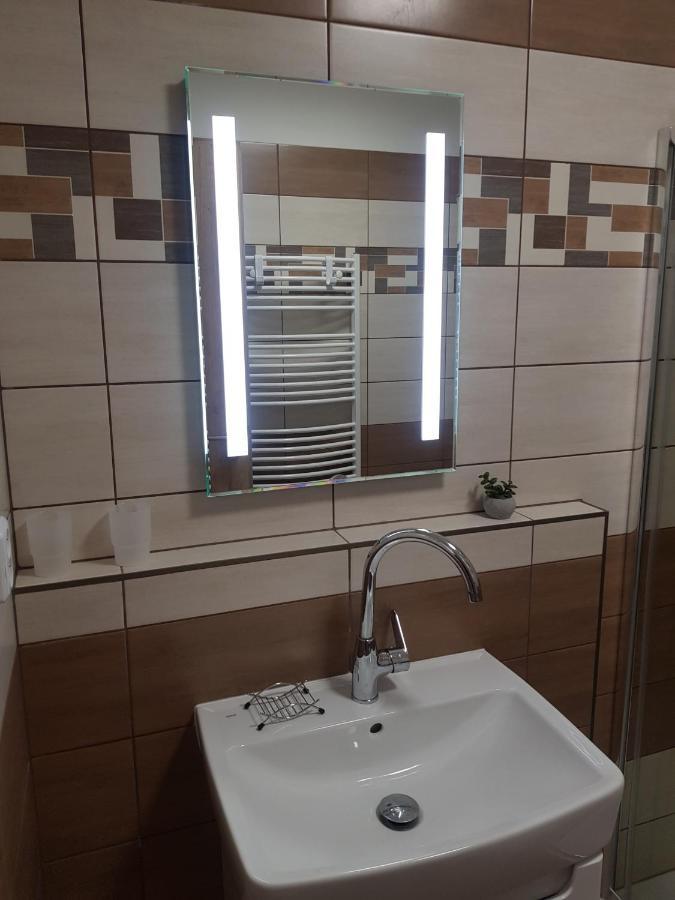 Barbora Aparthotel Kasperske Hory Exteriör bild