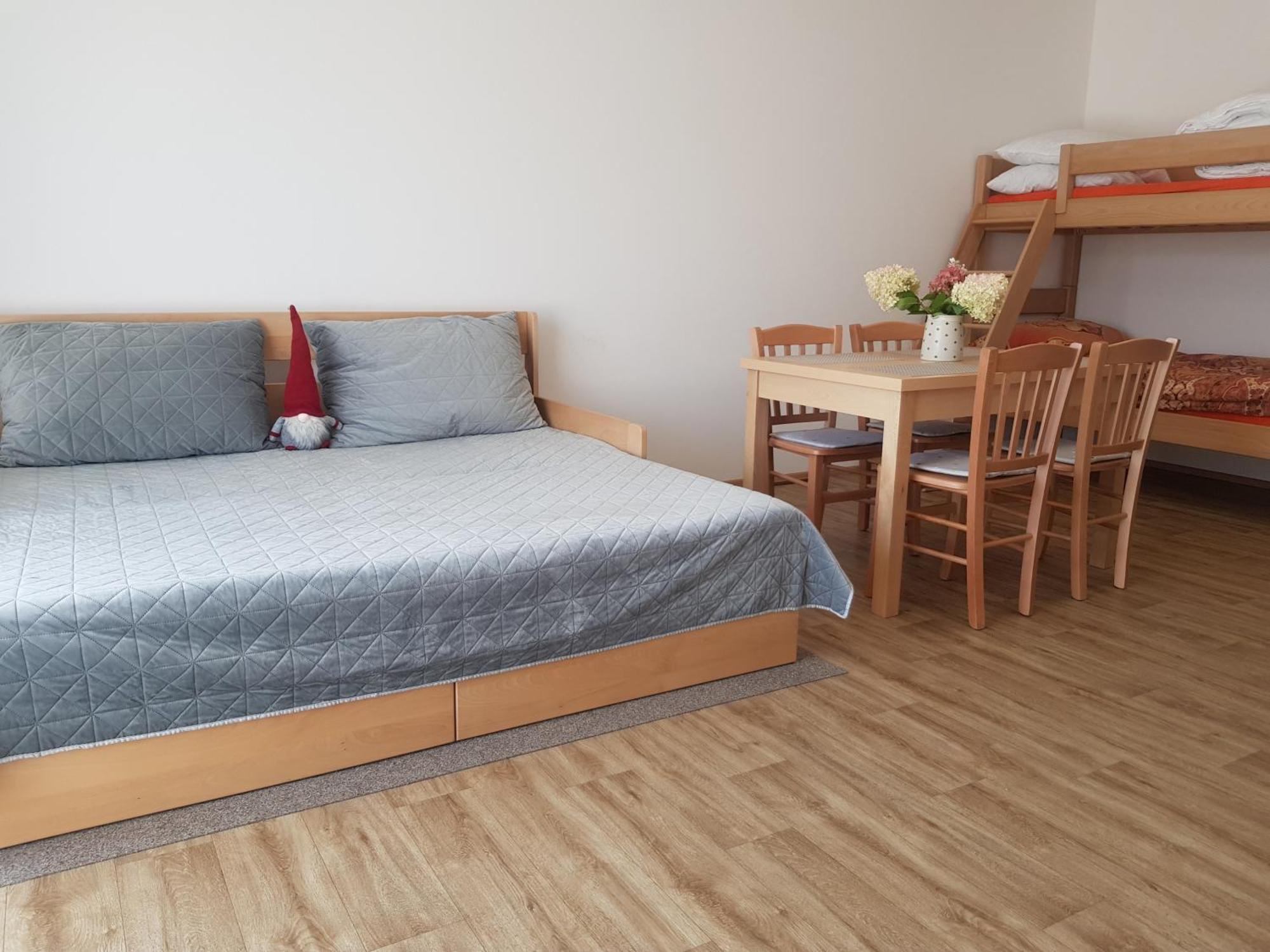 Barbora Aparthotel Kasperske Hory Exteriör bild